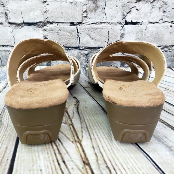 Aerosoles Sandals Women’s 10 M NEW Beige Snakeskin Wedge Slip-On Slide Comfort - Picture 8 of 11